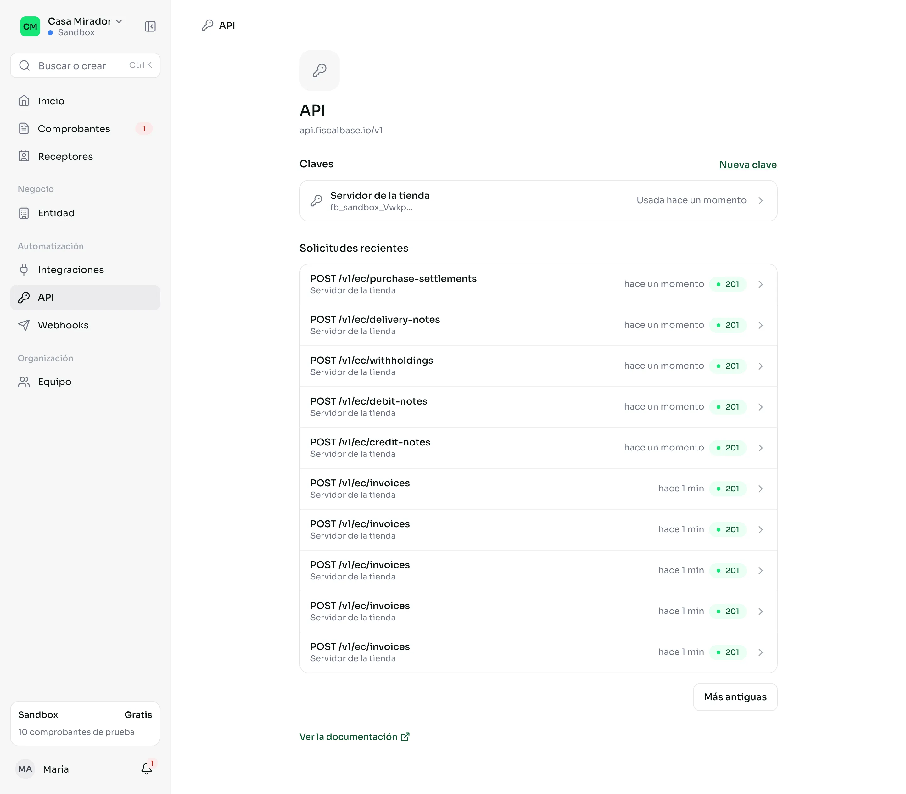 La página API con las API keys del ambiente y las solicitudes recientes